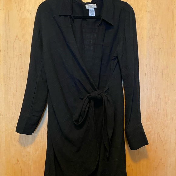 L*Space Daydream Tunic - Picture 2 of 3